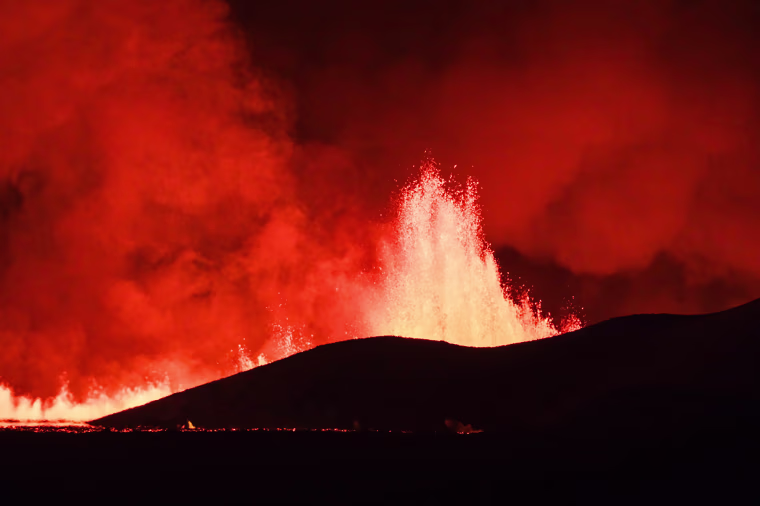 iceland volcano eruption icelandic