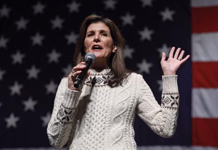 Image: Republican Presidential Candidate Nikki Haley Campaigns In New Hampshire