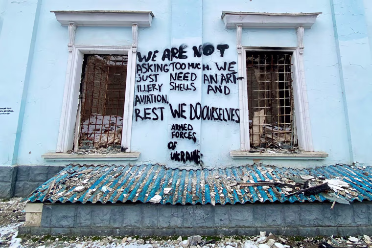 Graffiti on the town hall in Chasiv Yar.