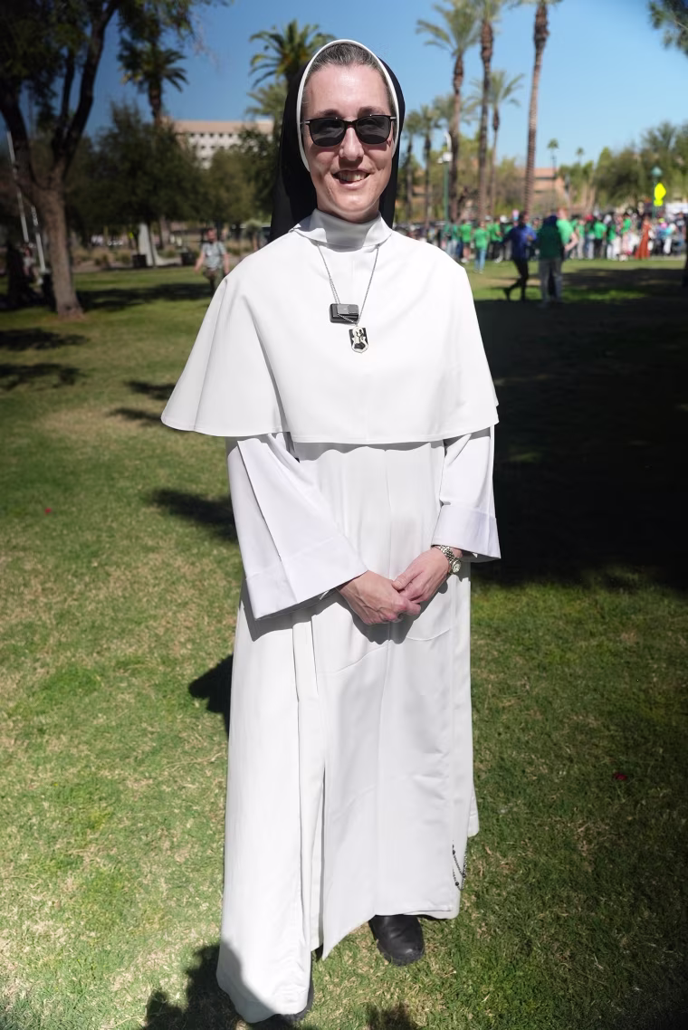 religion religious dominican sister portrait