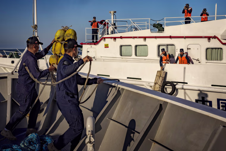 Image: Philippines Undertakes Supply Mission To Ayungin Shoal