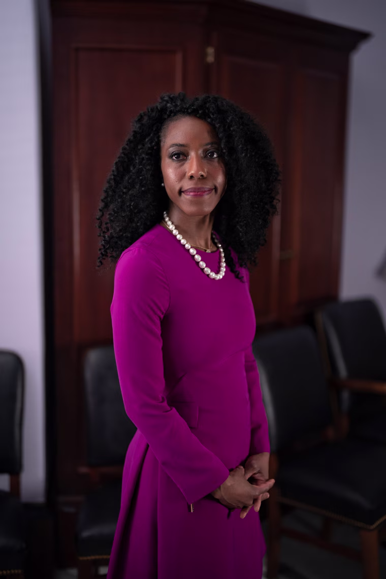Dr. Amanda Adeleye