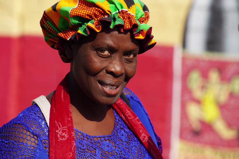 A Haitian woman in the Dajabon open market