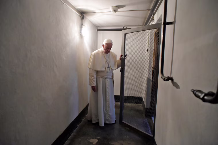 Image: Pope Francis arrives to visit Auschwitz's former Nazi death camp