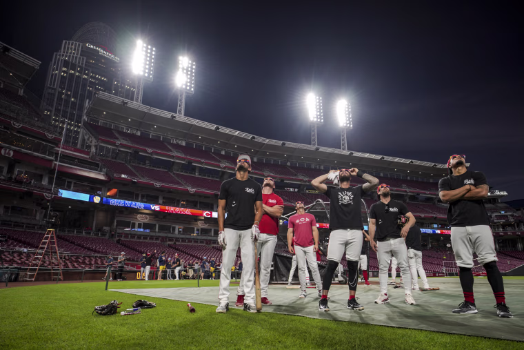 Members of the Cincinnati Reds
