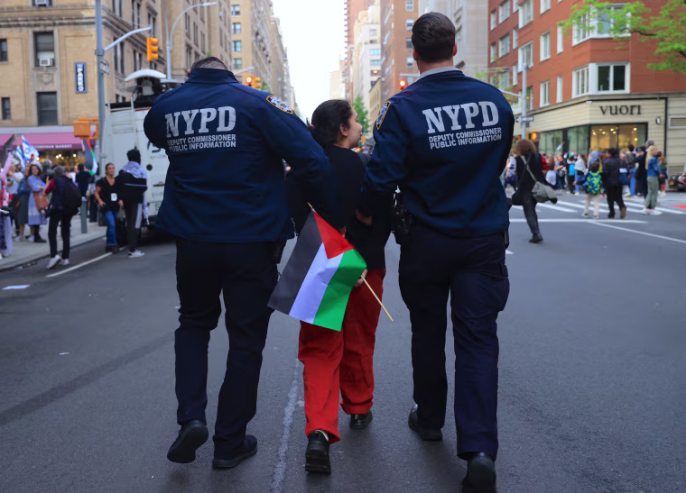Police intervened pro-Palestine demonstration in New York City