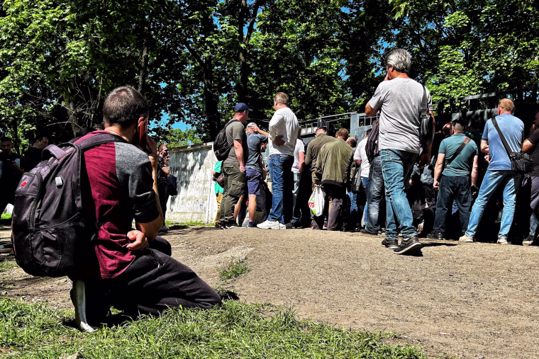 Long queues at military commissariats whose primary task is recruiting military personnel, are also caused by the passing of the law on mobilization, which imposes on males of conscription age the obligation to update their data. Due to long queues, the Ukraine's Ministry of Defense plans to introduce the online appointment scheduling to military commissariats.