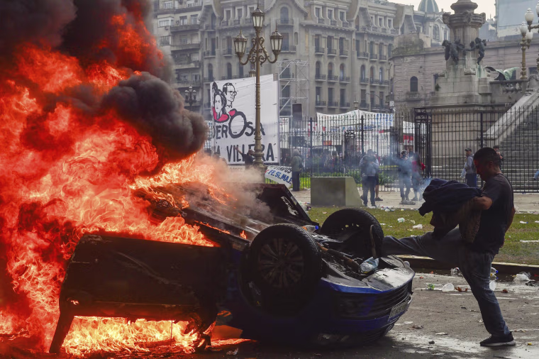 Argentina congress overhaul protest