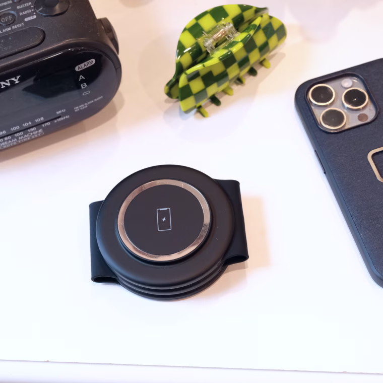 The Hicober wireless charger can be folded up and stored easily on my desk.
