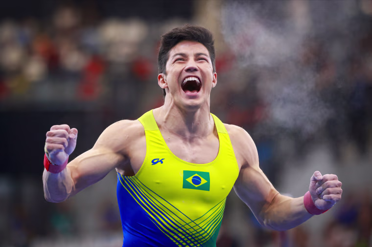 Arthur Mariano.