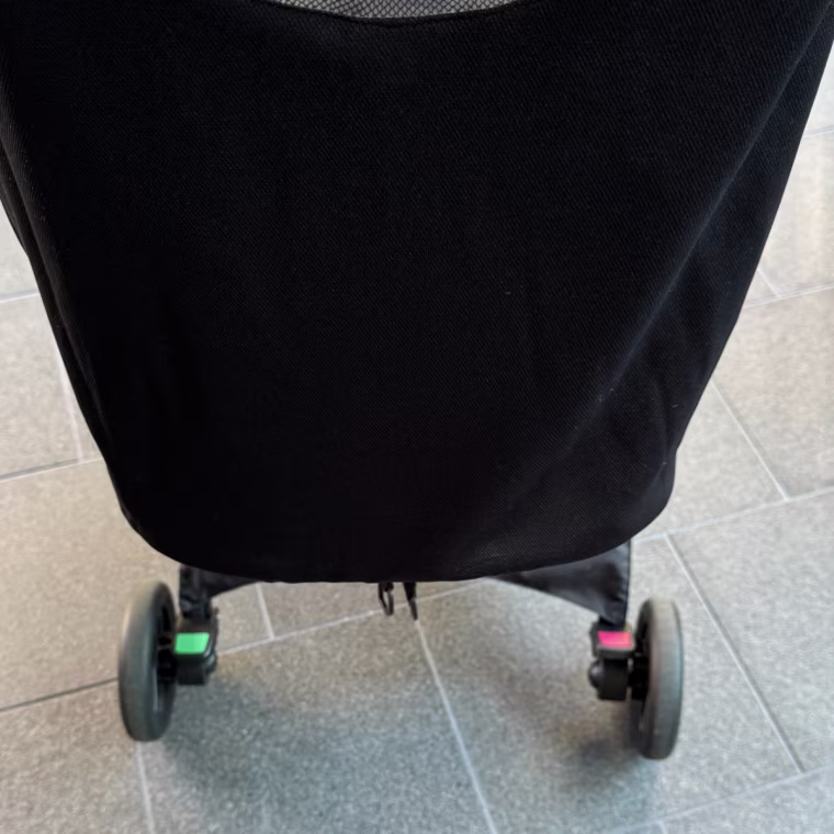 Dual locks with step on and off functionality