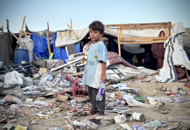 Israeli strike hits tents in the backyard of Aqsa Hospital