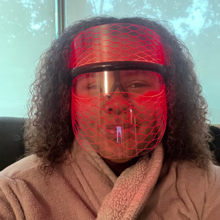 Lifepro Vizacure LED Light Therapy Mask