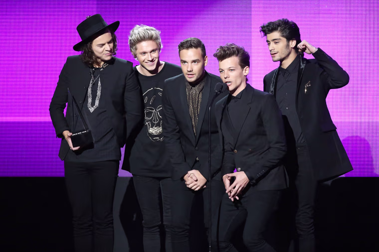2014 American Music Awards - Show one direction band members Niall Horan, Harry Styles, Liam Payne, Zane Malik and Louis Tomlinson