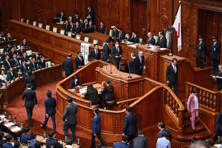 Japanese Prime Minister Shigeru Ishiba kept his job in a parliamentary vote on November 11, despite having led the ruling coalition to its worst general election result in 15 years.