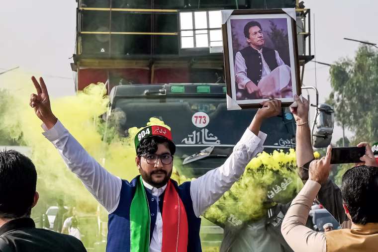 Pakistan Imran Khan Protests
