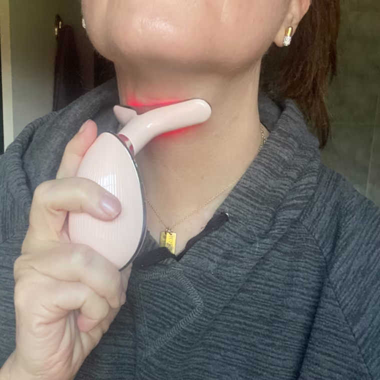Doset LED Light Facial Massager