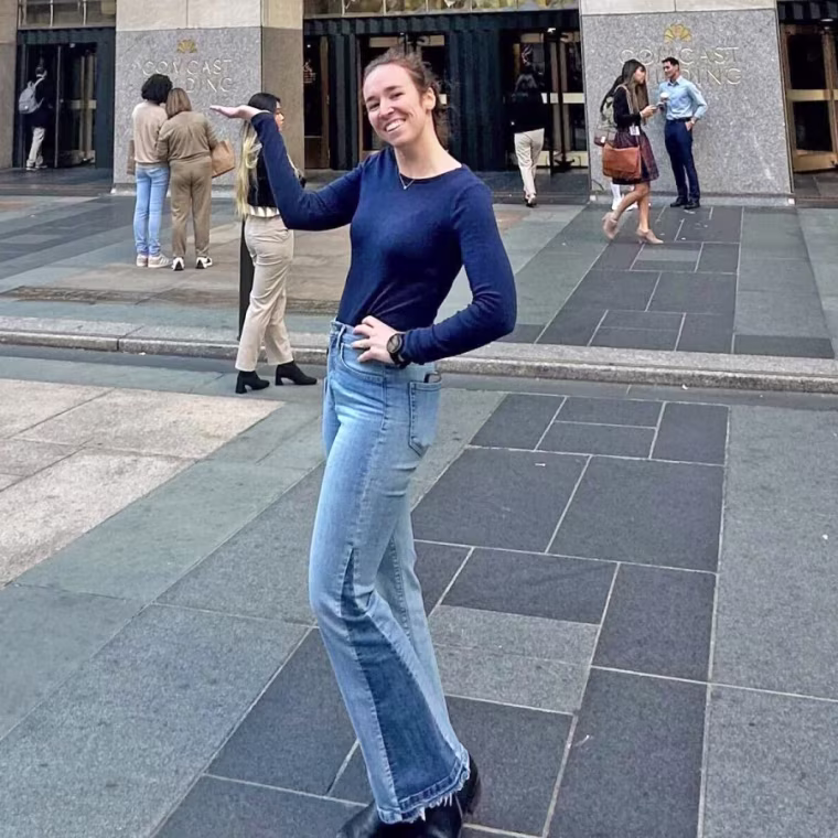 Kate McCarthy wearing her GAP High-Rise ‘70s Flare Jeans.