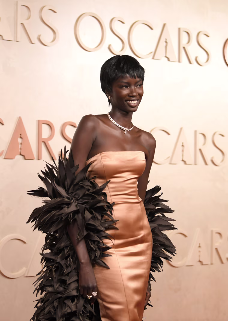 Anok Yai dazzles on the Oscars carpet.
