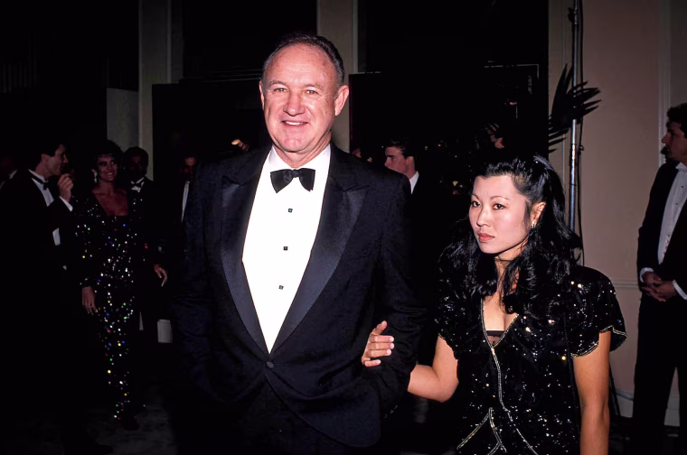 Gene Hackman and his wife, Betsy Arakawa, in 1989.