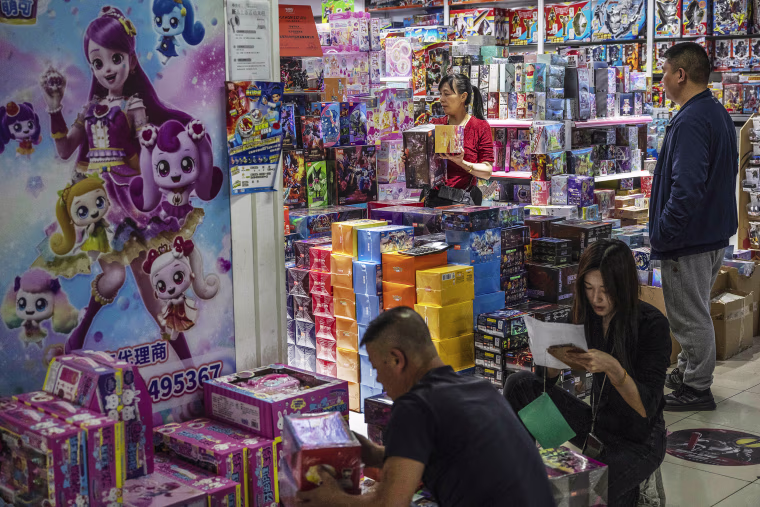 Image: China US Trade War Escalates As Tariffs Kick In