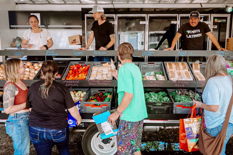 Farmers market.