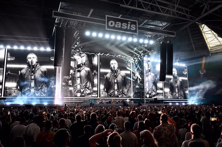 Image: BESTPIX: Oasis Live '25 Tour - Opening Night