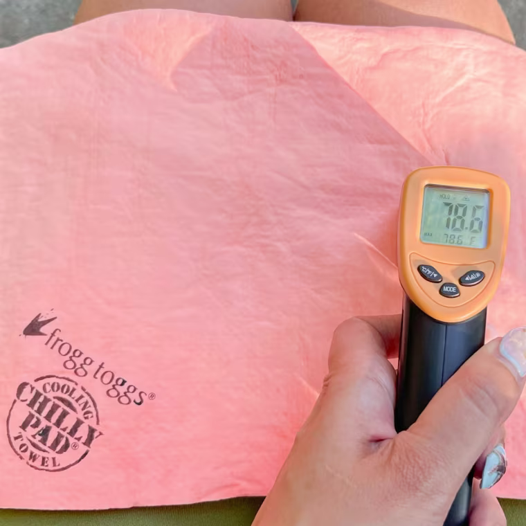 Temperature of the Frogg Toggs Chilly Pad on a 97.5 degree day.