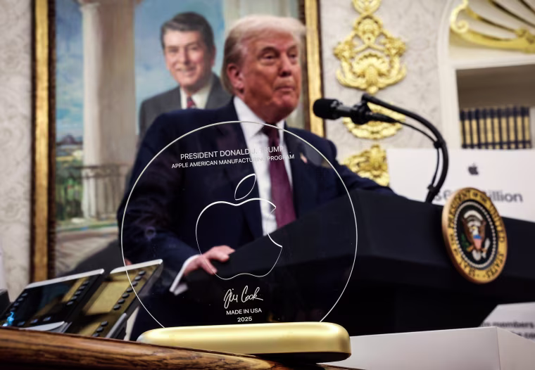 Image: President Trump Makes An Announcement In The Oval Office