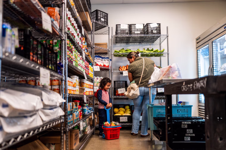 Food Banks Scramble After USDA Freezes Funding for Food Aid Pending Review