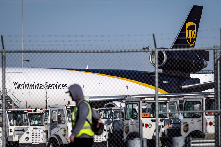 Image: UPS Cargo Plane Crashes In Louisville