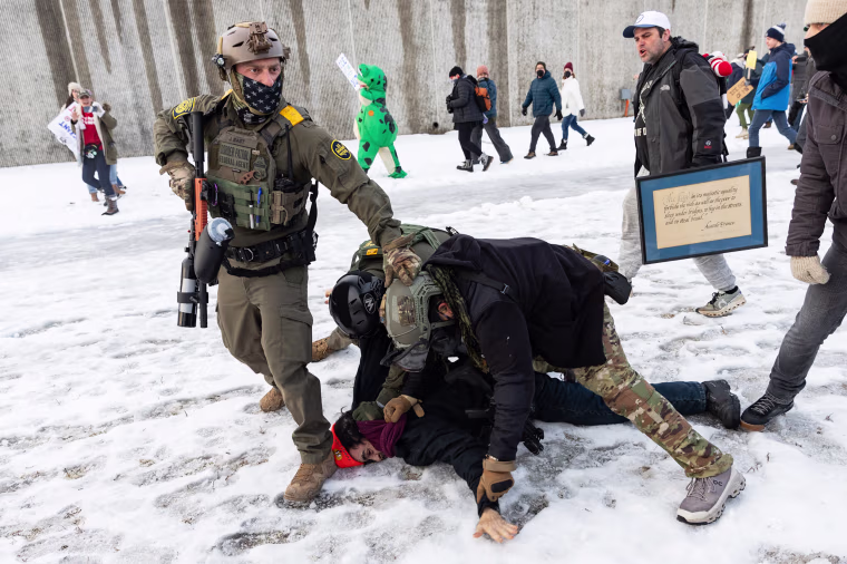 Clashes erupt outside ICE facility in Minneapolis