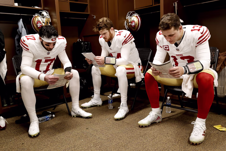 San Francisco 49ers v Washington Commanders