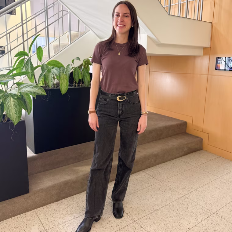 Julie Ricevuto wearing the new Fabletics denim.
