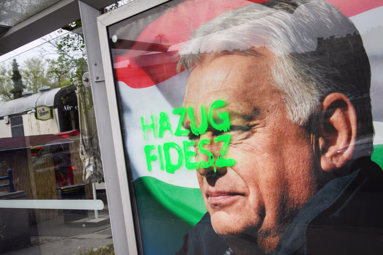 HUNGARY-POLITICS-VOTE-VANDALISM