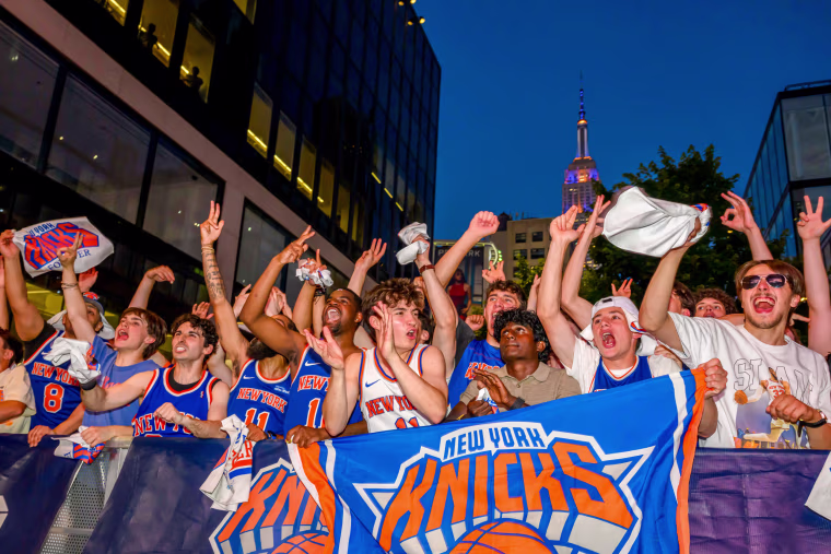 Knicks fans.