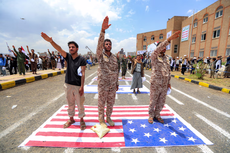 TOPSHOT-YEMEN-IRAN-SAUDI-US-ISRAEL-WAR-PROTEST