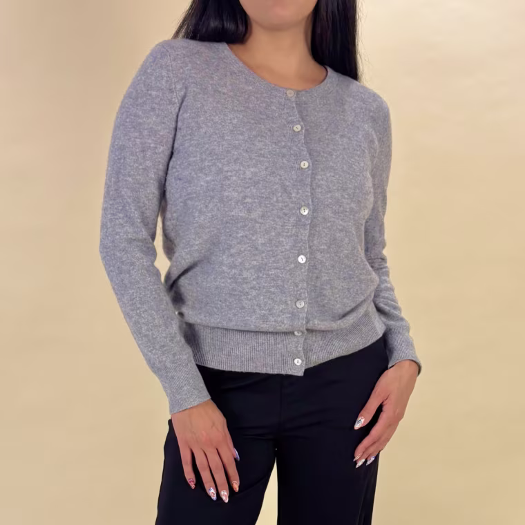 Jannely Espinal wears a cashmere cardigan.