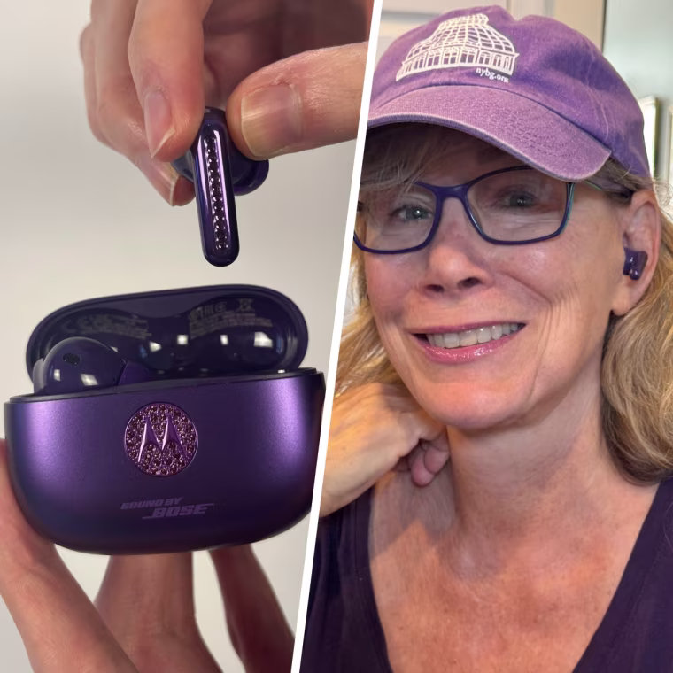 These Motorola earbuds are not only pretty, they come in this writer's favorite color!