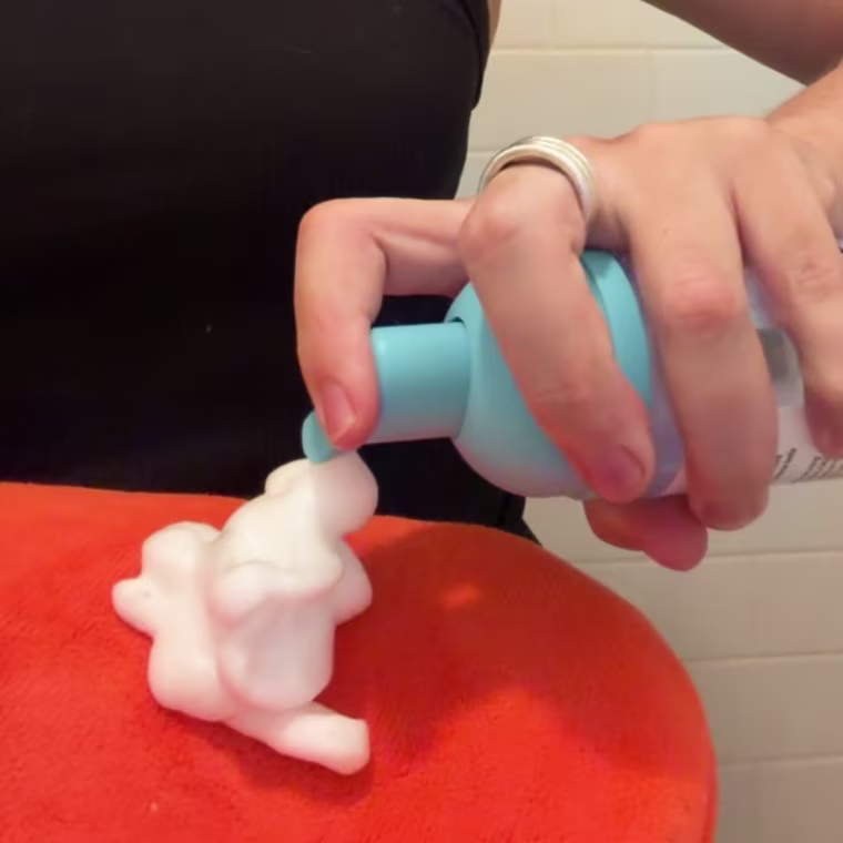 The Tanologist Express Self Tan Water comes out as a clear foam.