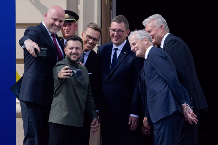 TOPSHOT-UKRAINE-RUSSIA-CONFLICT-WAR-DIPLOMACY-NB8