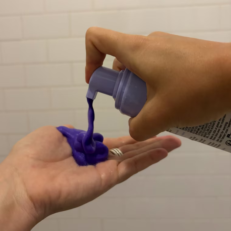 K18's purple shampoo comes out as a lightweight foam. 
