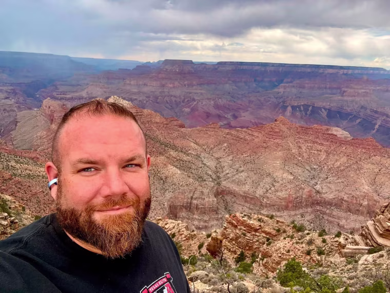 Brent Rosenkranz taking a selfie at the Grand Canyon.
