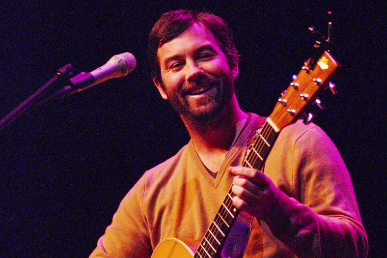 Singer-songwriter Duncan Sheik performs