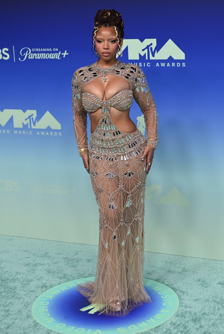 Хлоя Бэйли посетила церемонию MTV Video Music Awards 2026 в театре Peacock в Лос-Анджелесе. Дата фото: воскресенье, 27 сентября 2026 г. 