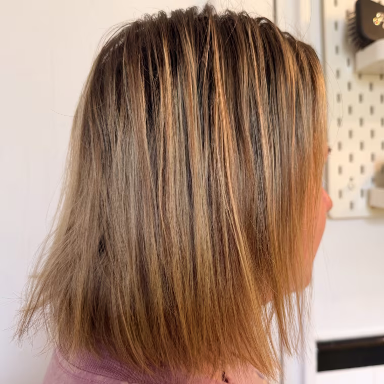 Tester Hedy Phillips uses the Chris McMillan Glassy Smooth Hair Oil.