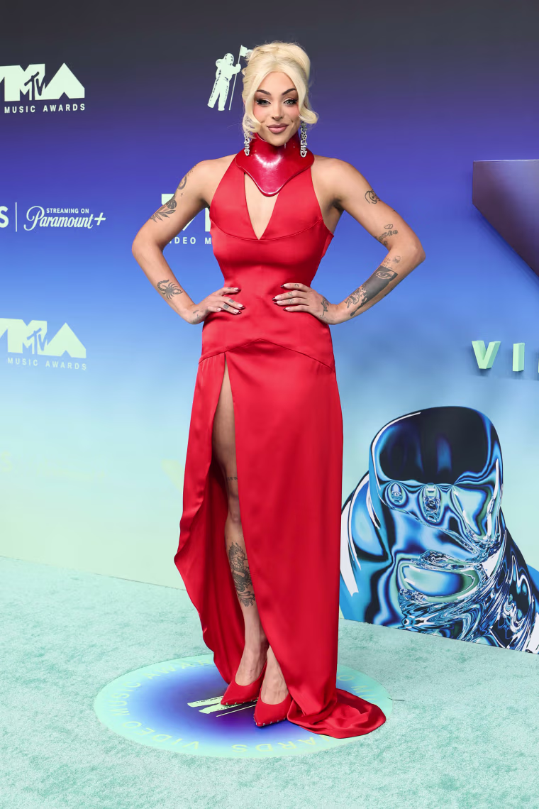 Пабло Виттал присутствует на церемонии вручения наград MTV Video Music Awards 2026 (VMA), которая проходит в театре Peacock 27 сентября 2026 года в Лос-Анджелесе, Калифорния.