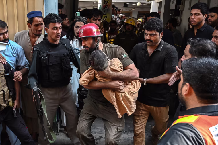 TOPSHOT-PAKISTAN-ACCIDENT-SCHOOL