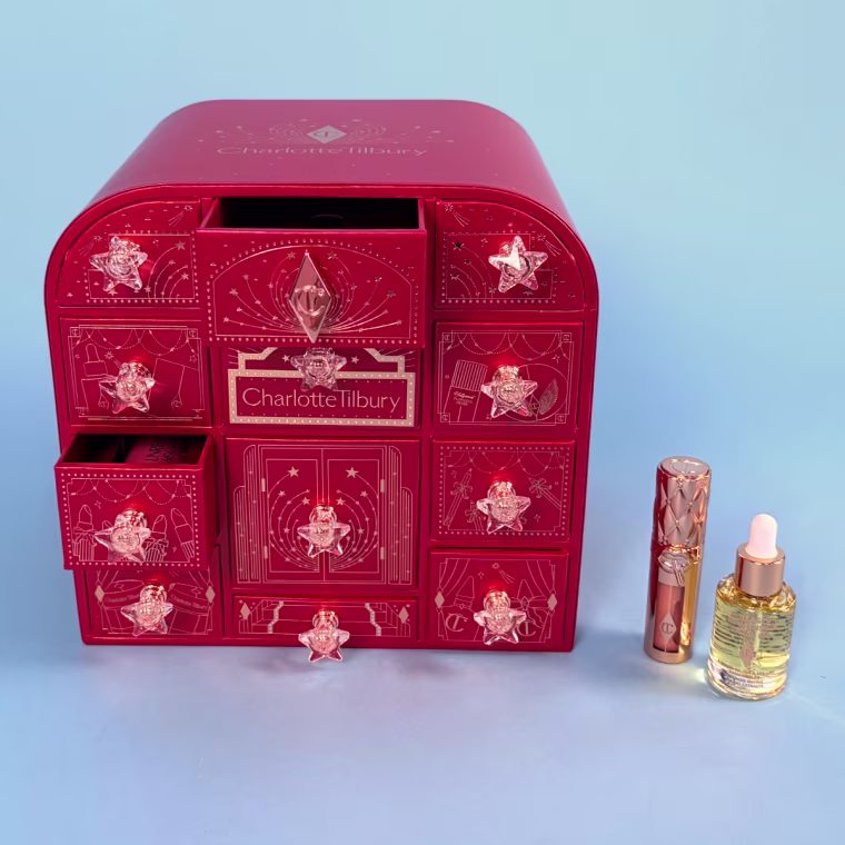 Charlotte Tilbury Charlotte's Hollywood Beauty Wonderland Advent Calendar