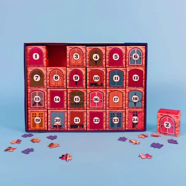 A closer look at the Ravensburger puzzle Advent calendar.